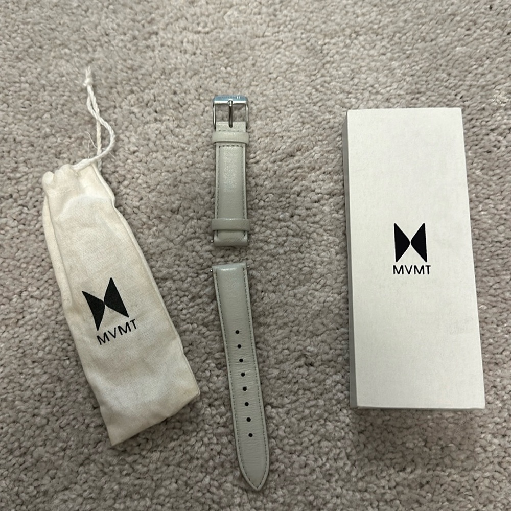 MVMT grey with Silver watch band